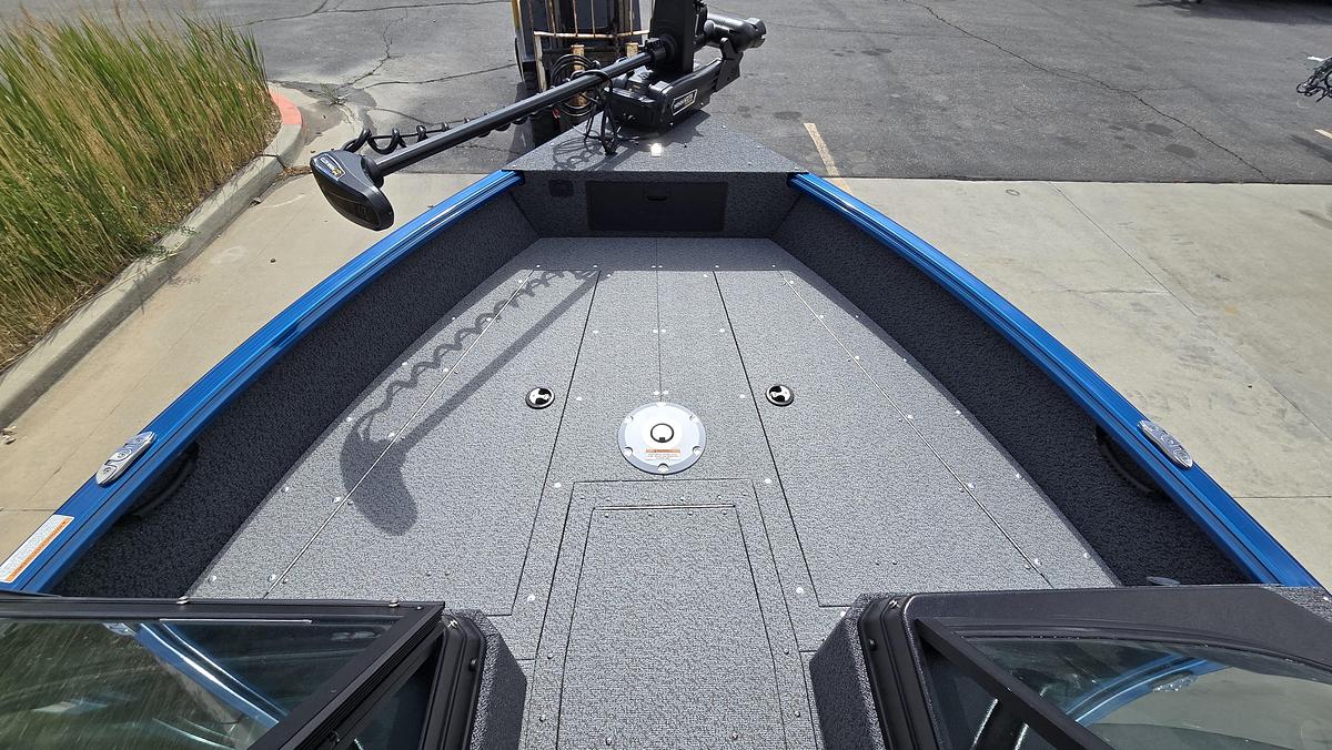 2026 Lund 1800 Explorer Sport