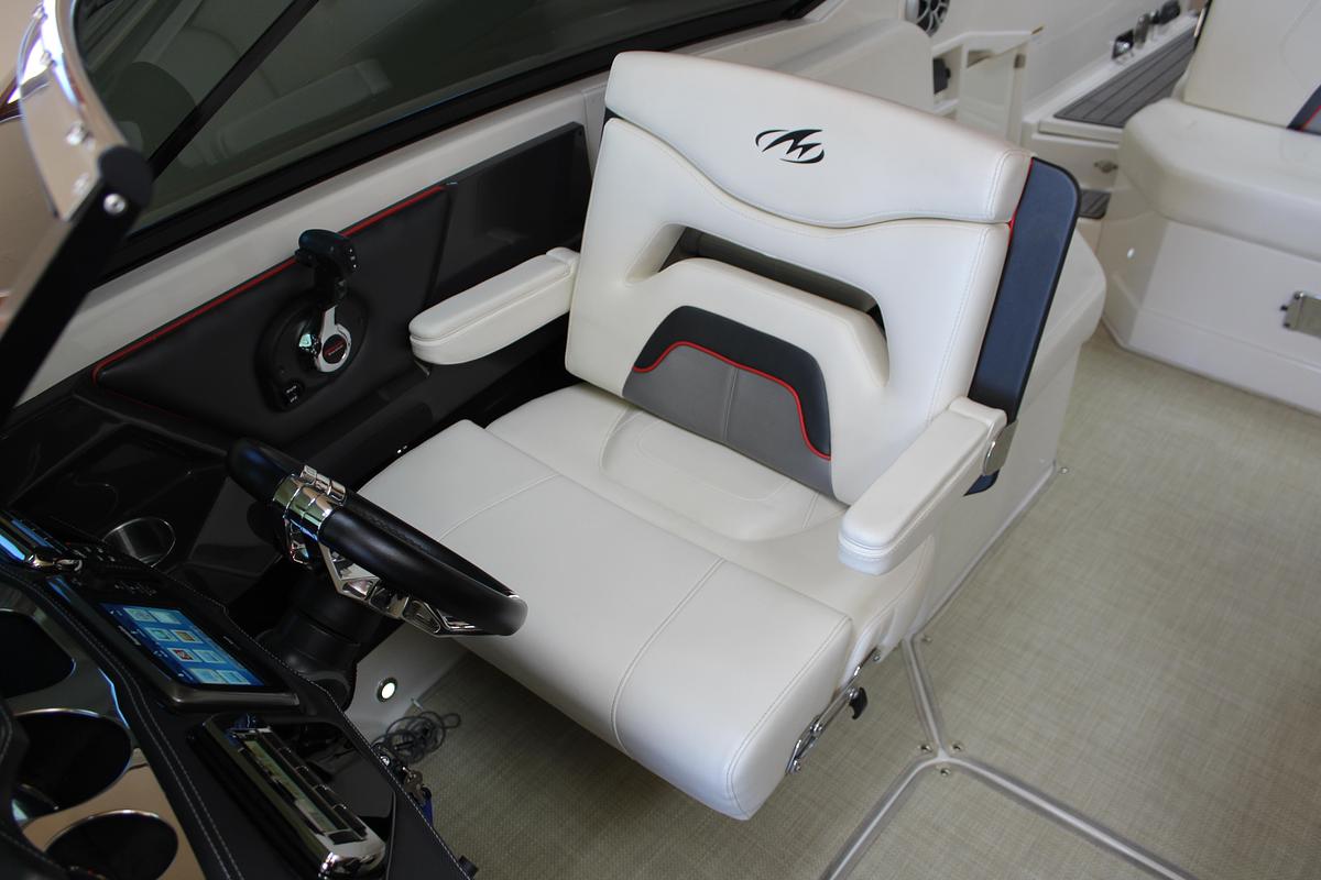 Used 2014 Monterey 288SS