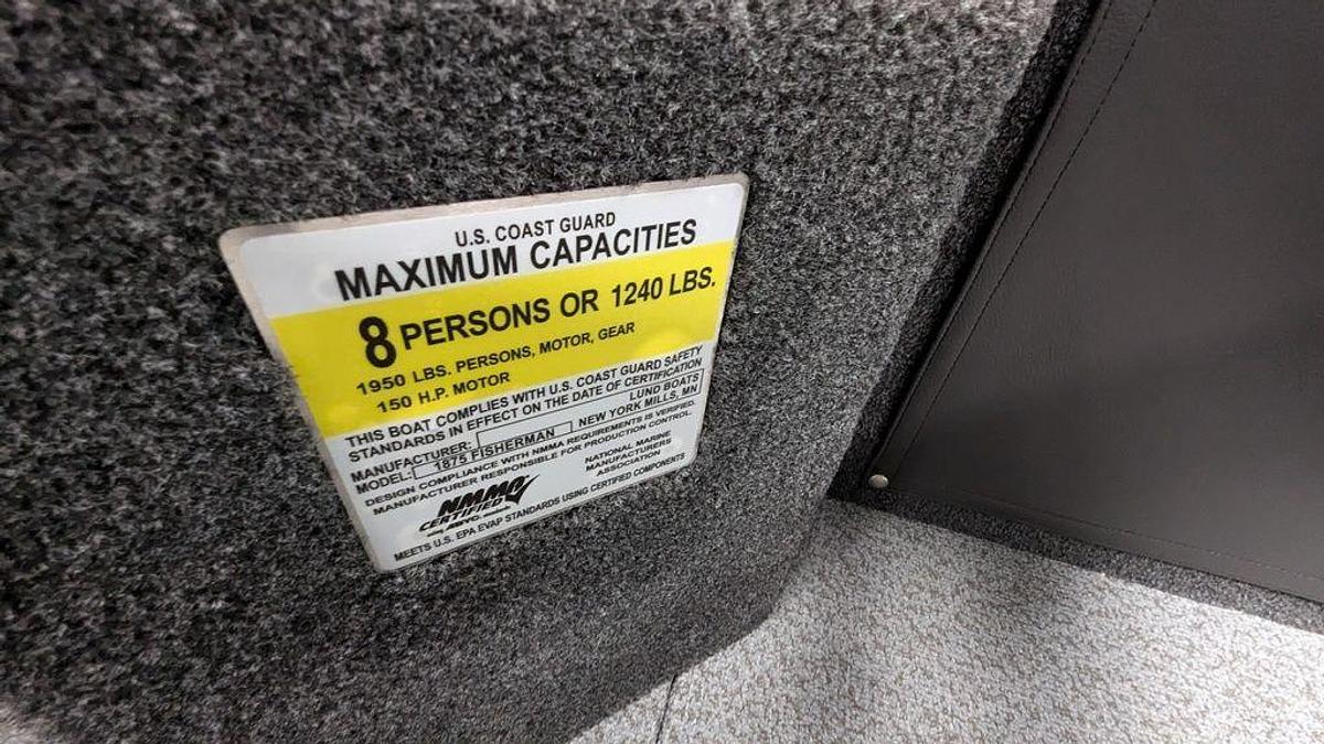 2025 Lund 1875 Fisherman Sport