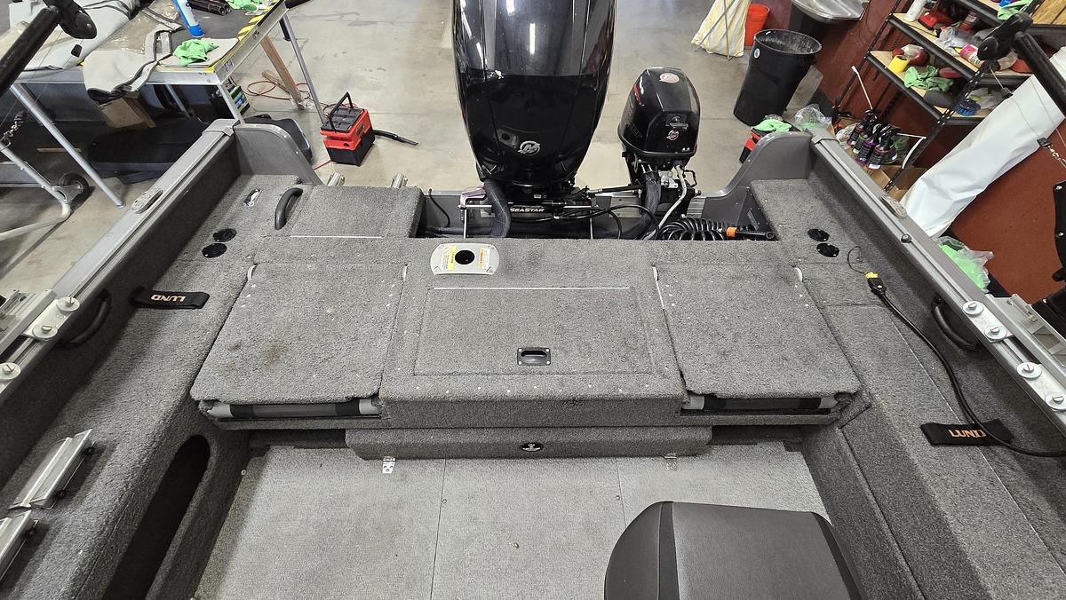 Used 2018 Lund 1875 Impact XS Sport