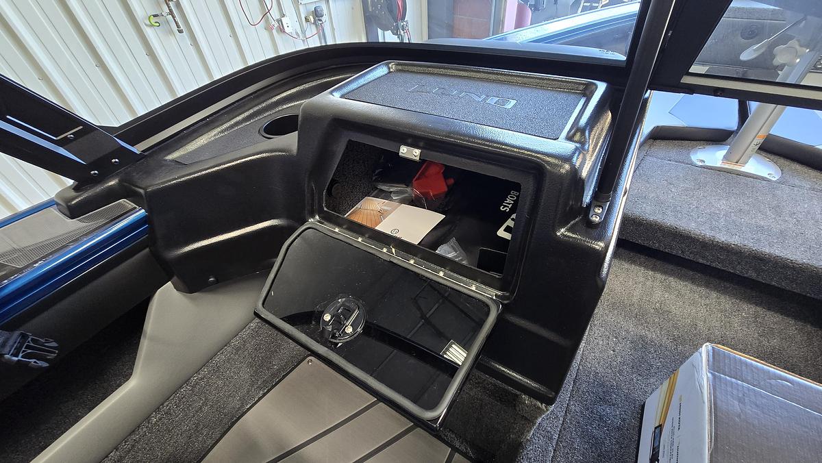 2026 Lund 1875 Crossover XS Sport