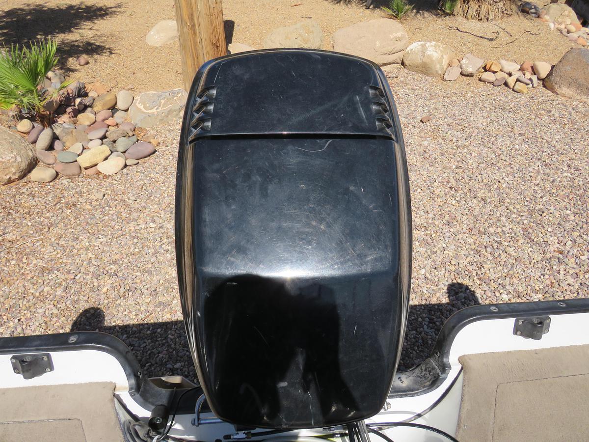 Used 2002 Tracker Tundra 18