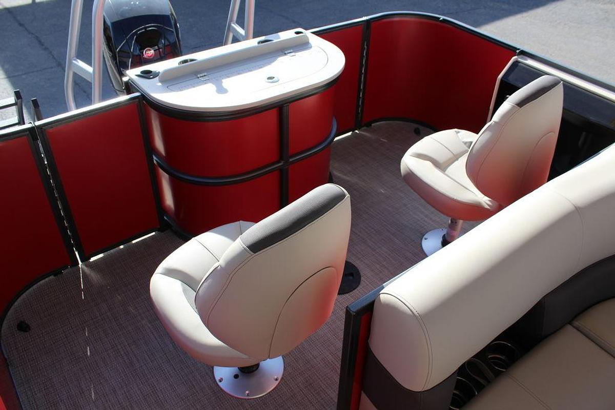 2025 Bentley Pontoons Fish 223 Fish-N-Cruise 3/4 Tube