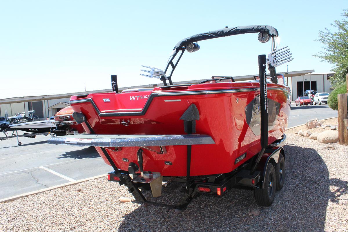 2025 Heyday Wake Boats WTSURF