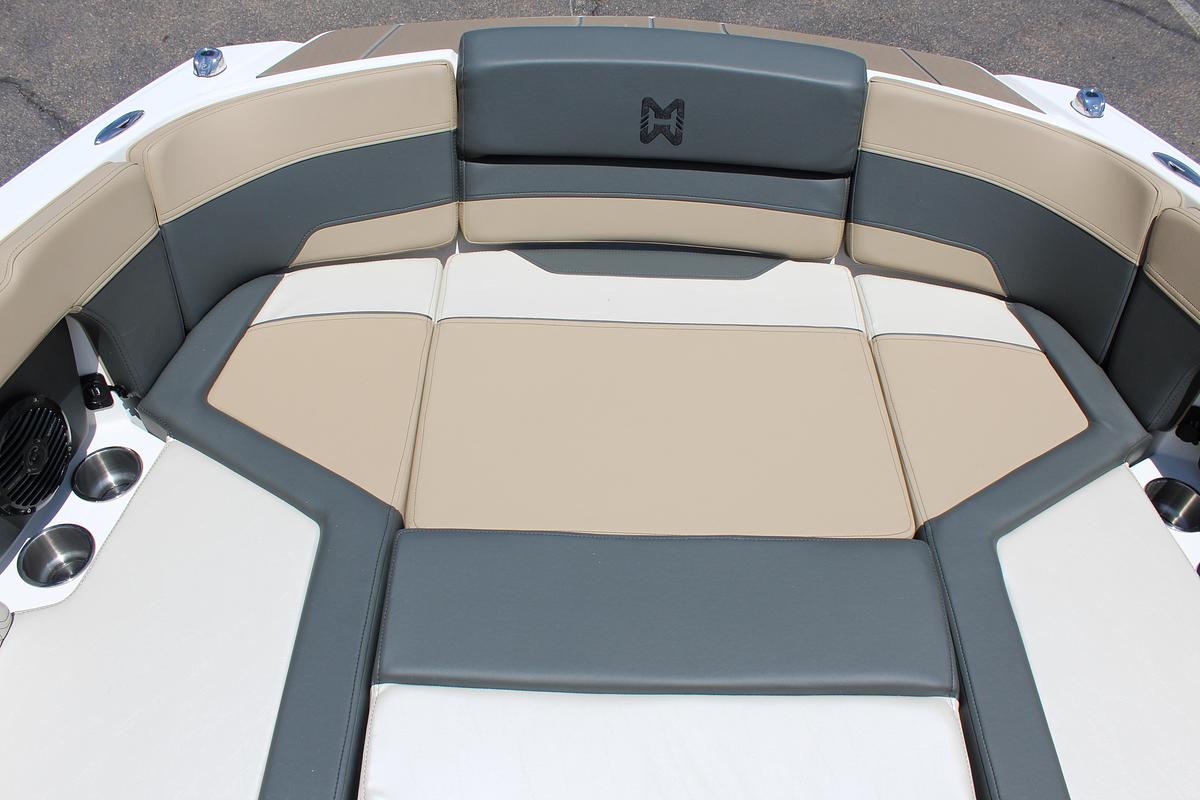 2027 Heyday Wake Boats H22