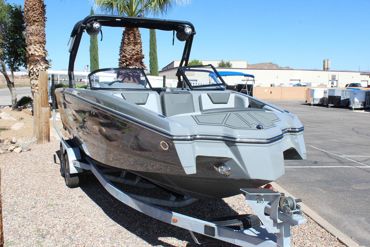 2026 Heyday Wake Boats WTSURF