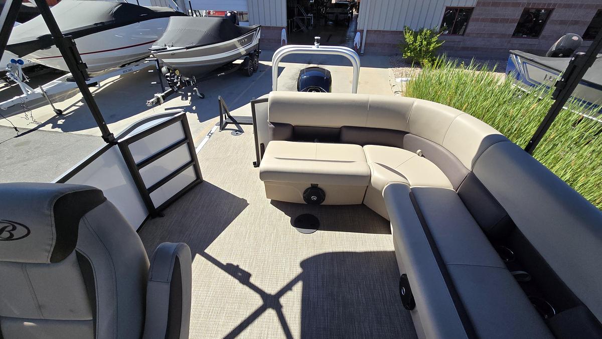 2026 Bentley Pontoons 203 Legecy XL