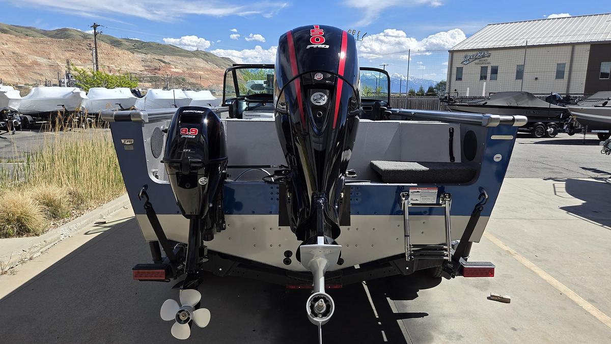 2026 LUND 1875 Fisherman