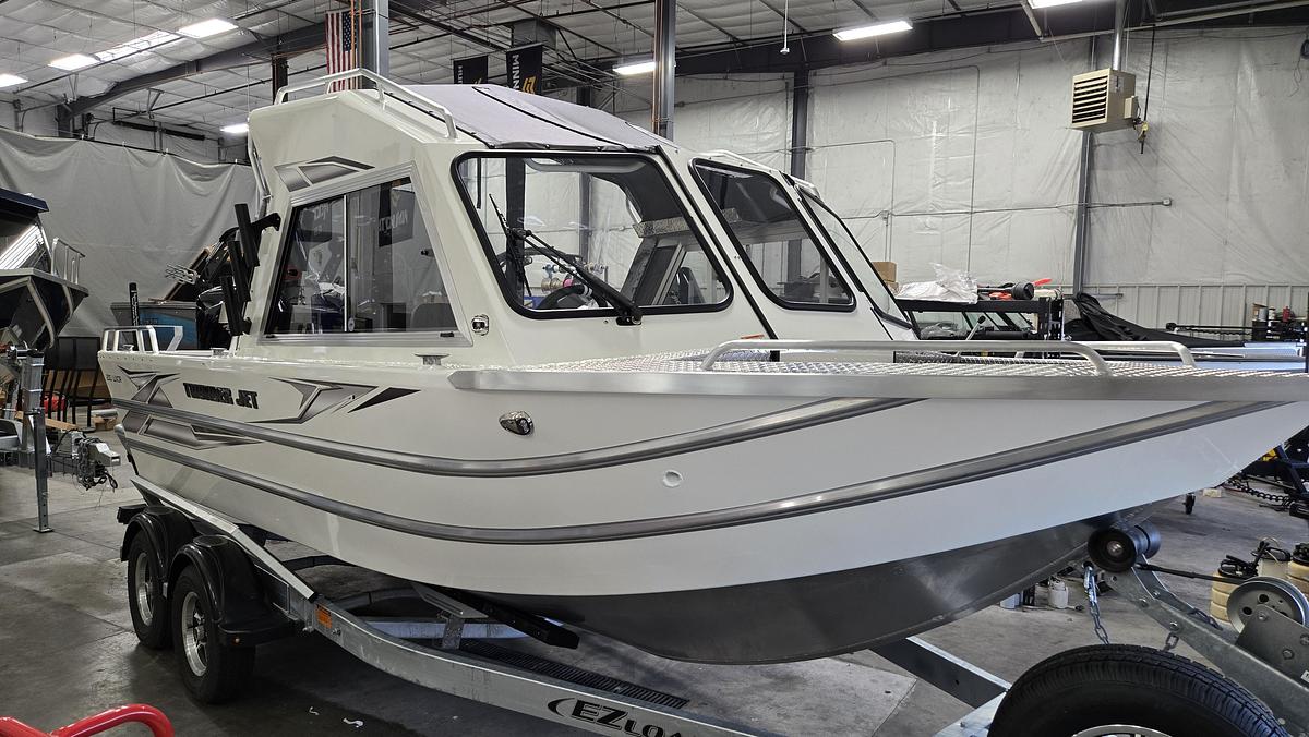 2026 Thunder Jet 200 Luxor