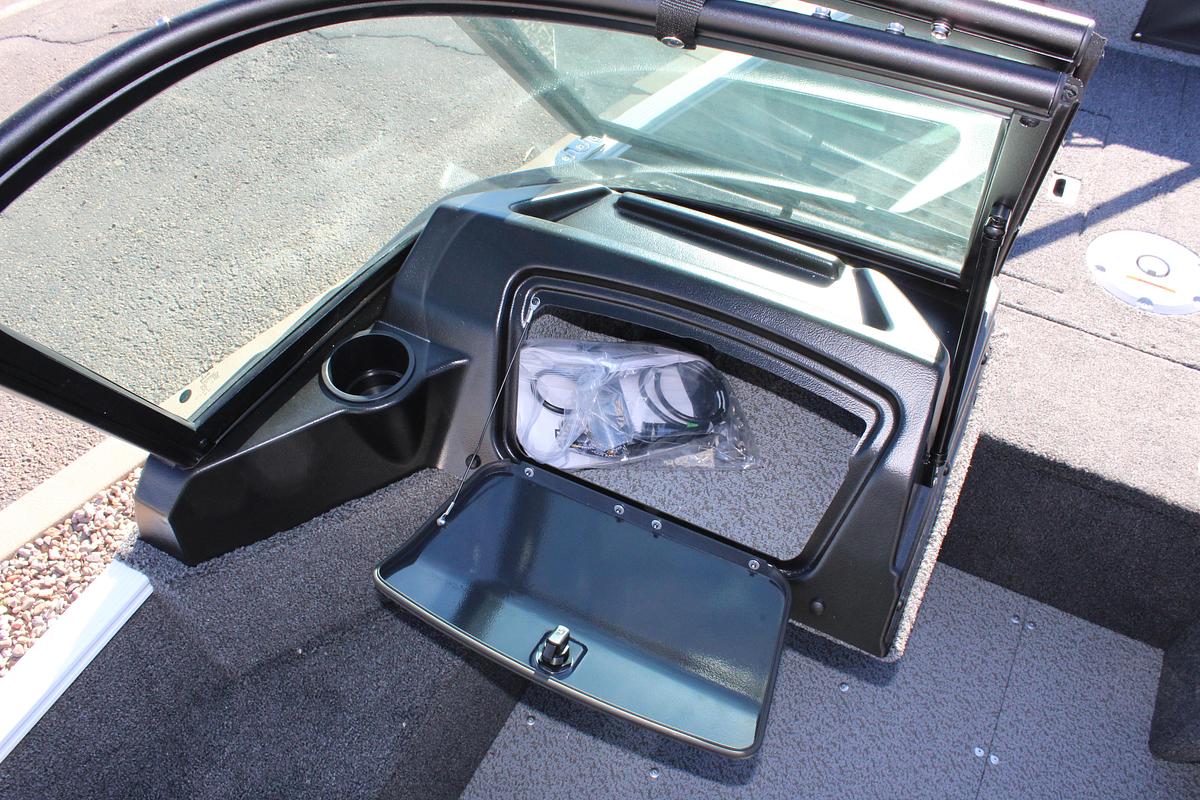 2026 Lund 1650 Angler Sport 