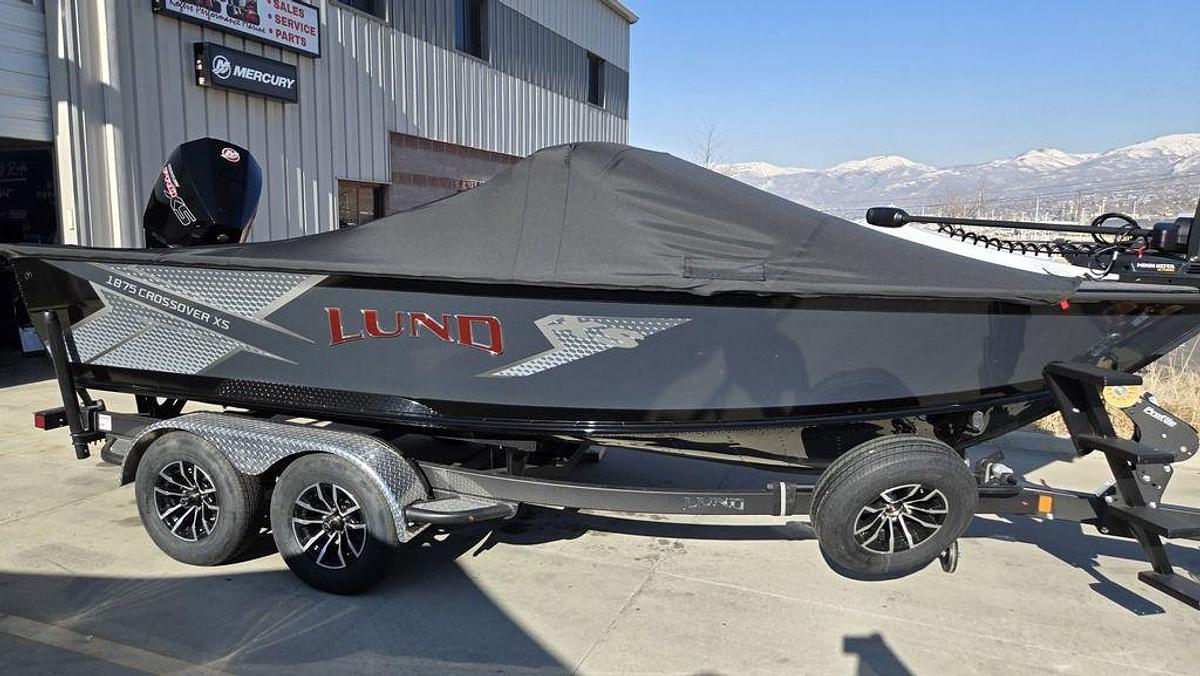 2025 Lund 1875 Crossover XS Sport