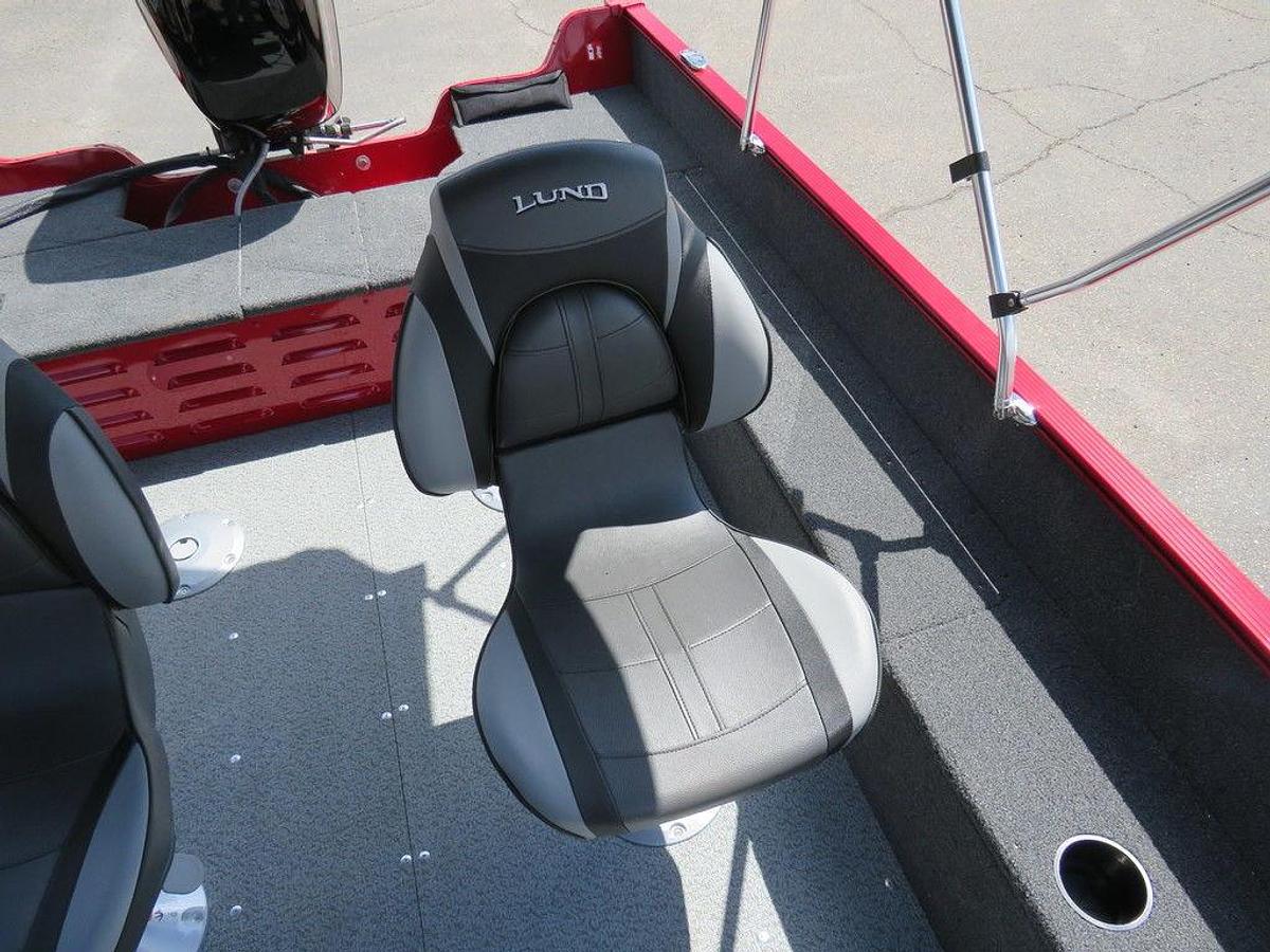 2025 Lund 1650 Angler SS