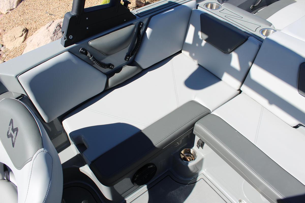 2026 Heyday Wake Boats WTSURF