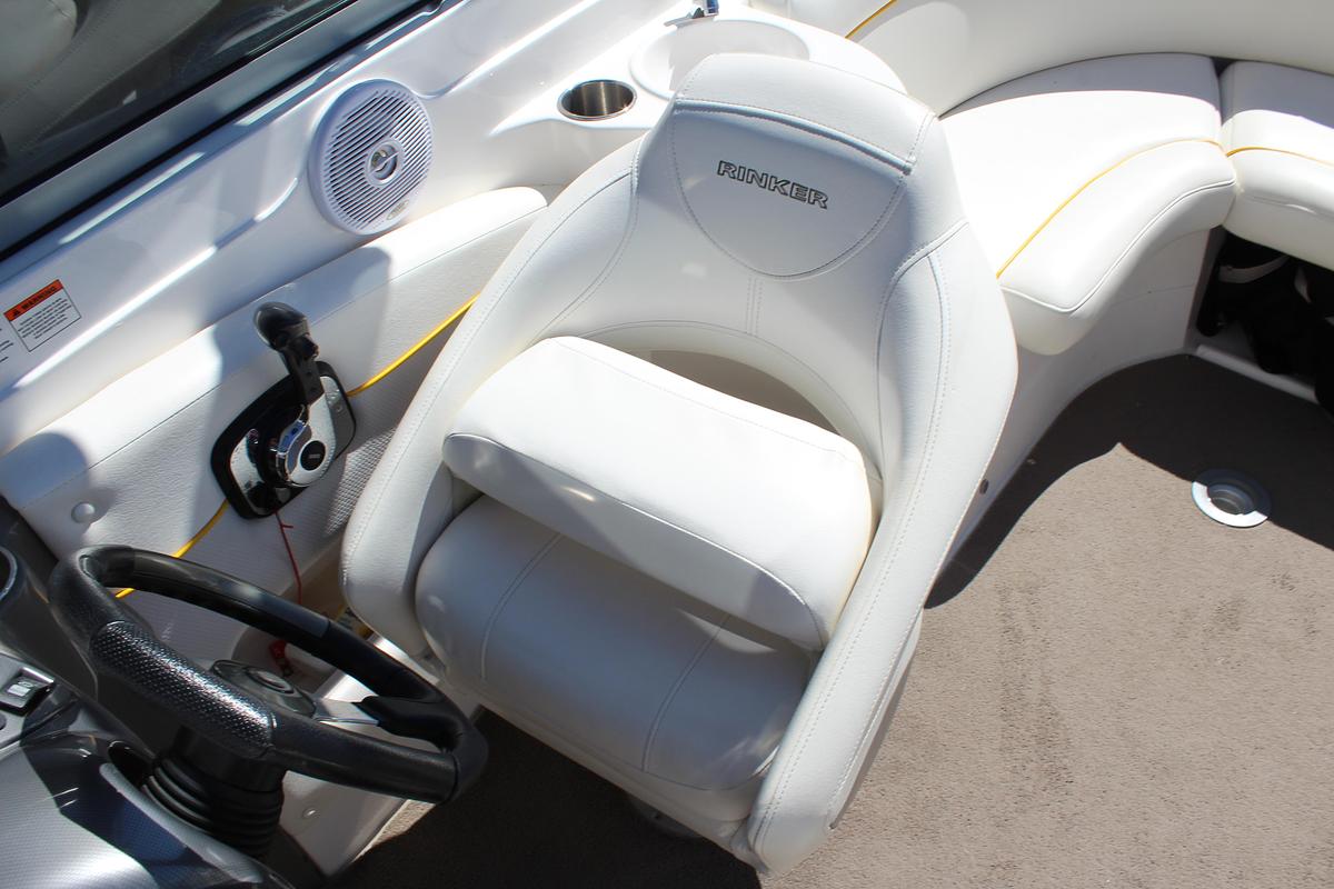 Used 2008 Rinker 246 Captiva