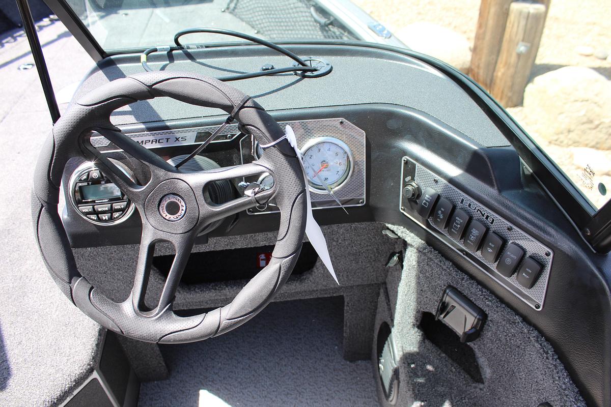 2026 Lund 1875 Impact XS Sport