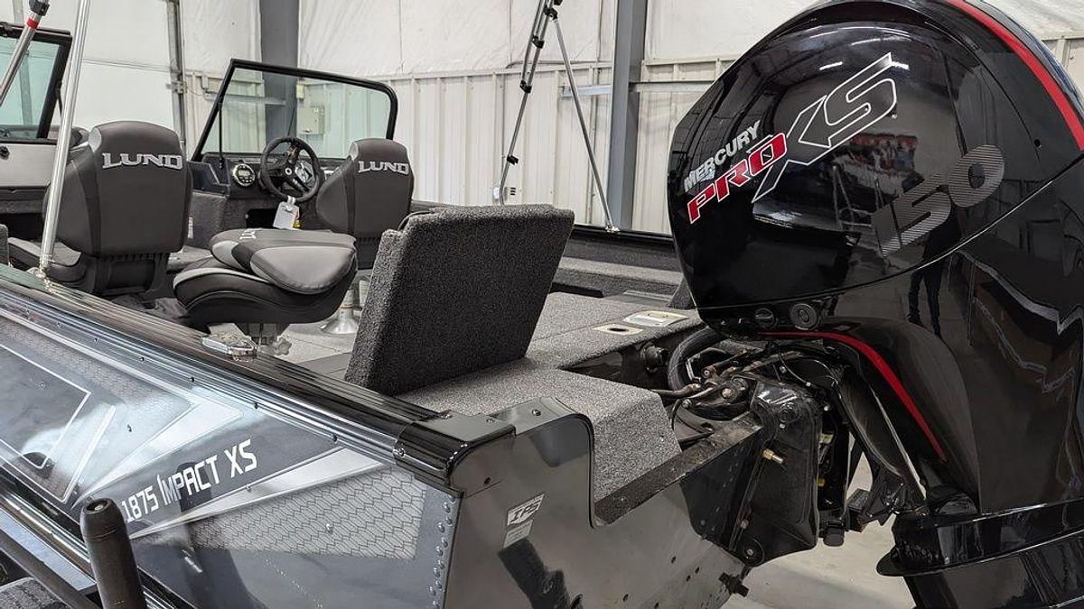 2025 Lund 1875 Impact XS Sport