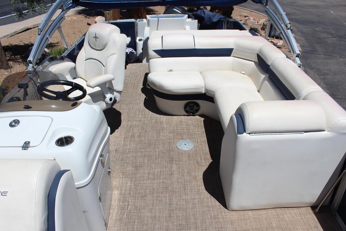 Used 2020 Berkshire 25 STS RearFish Tritoon