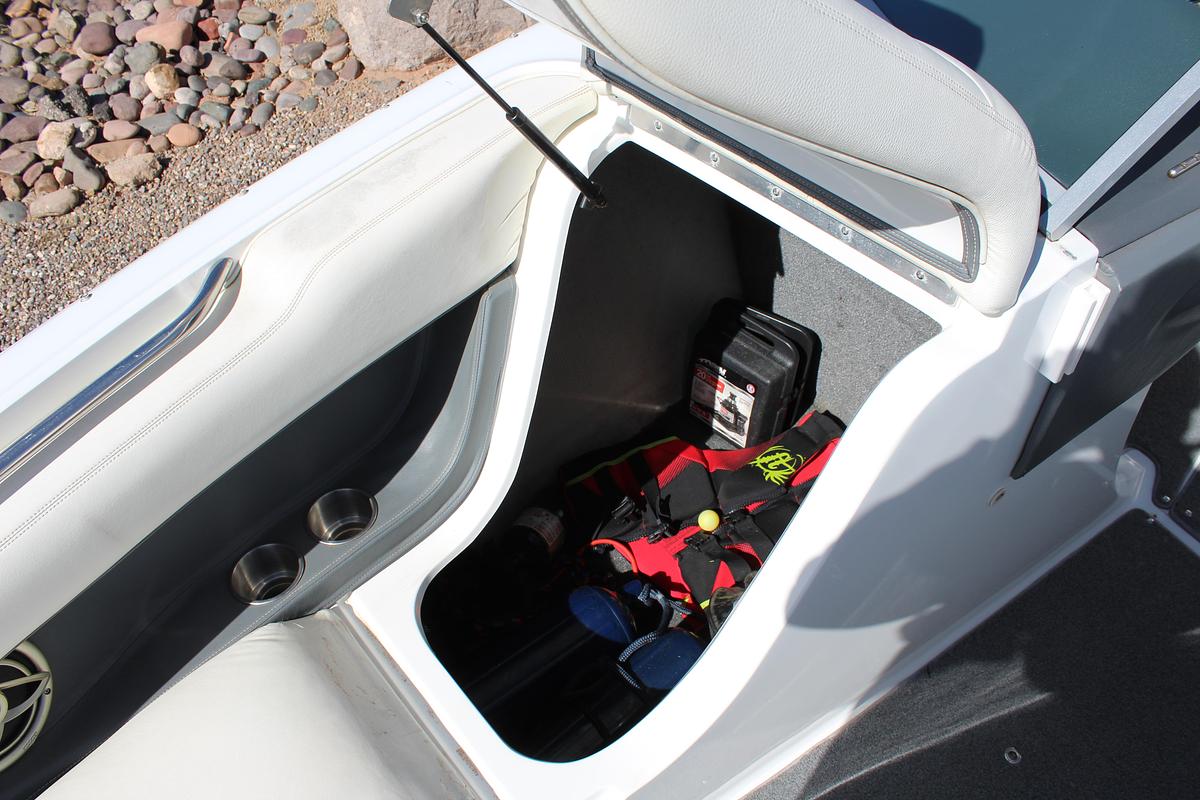 Used 2007 Cobalt 222 BR