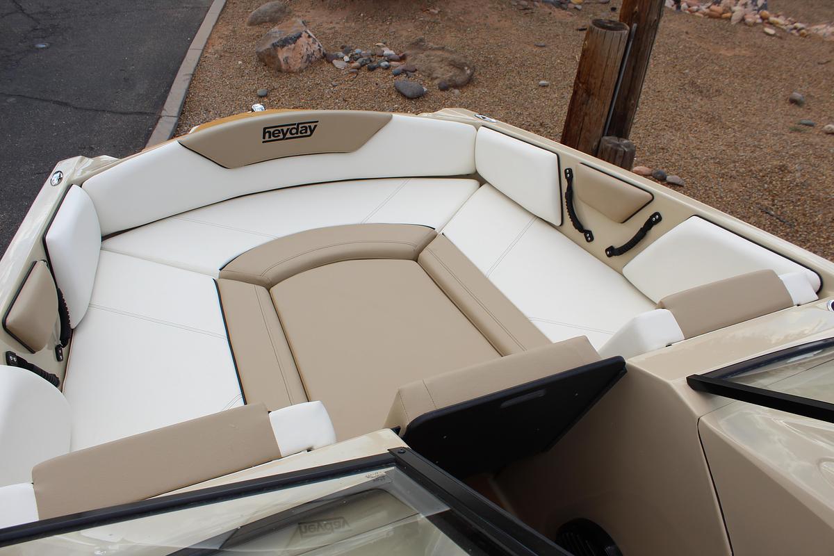 2026 Heyday Wake Boats WTSURF