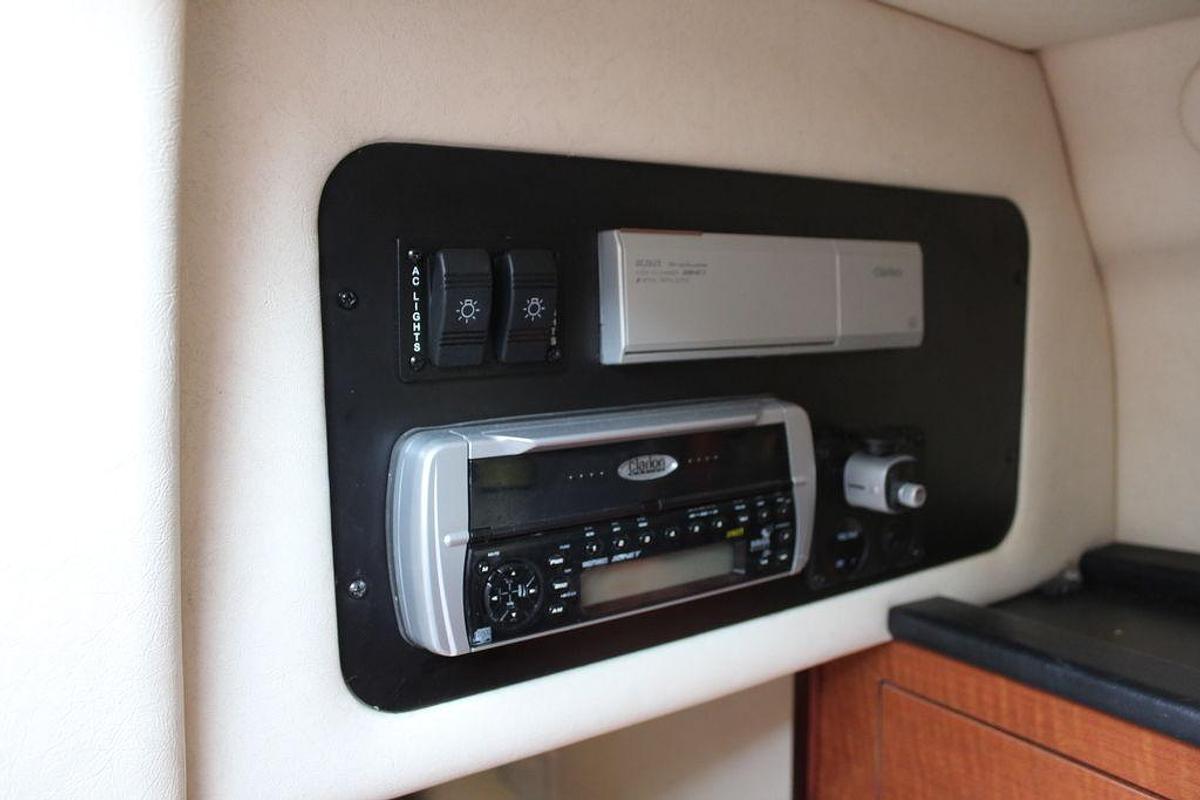 Used 2005 Sea Ray 260 Sundancer