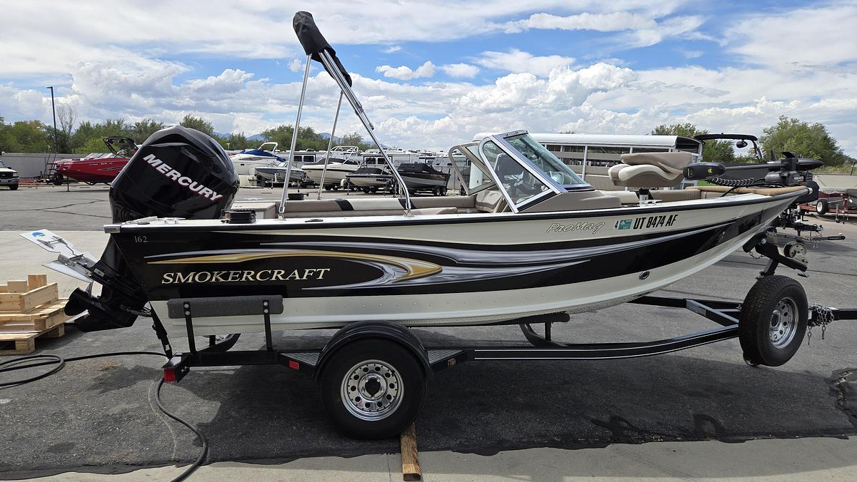 Used 2010 Smokercraft 162 Pro Mag