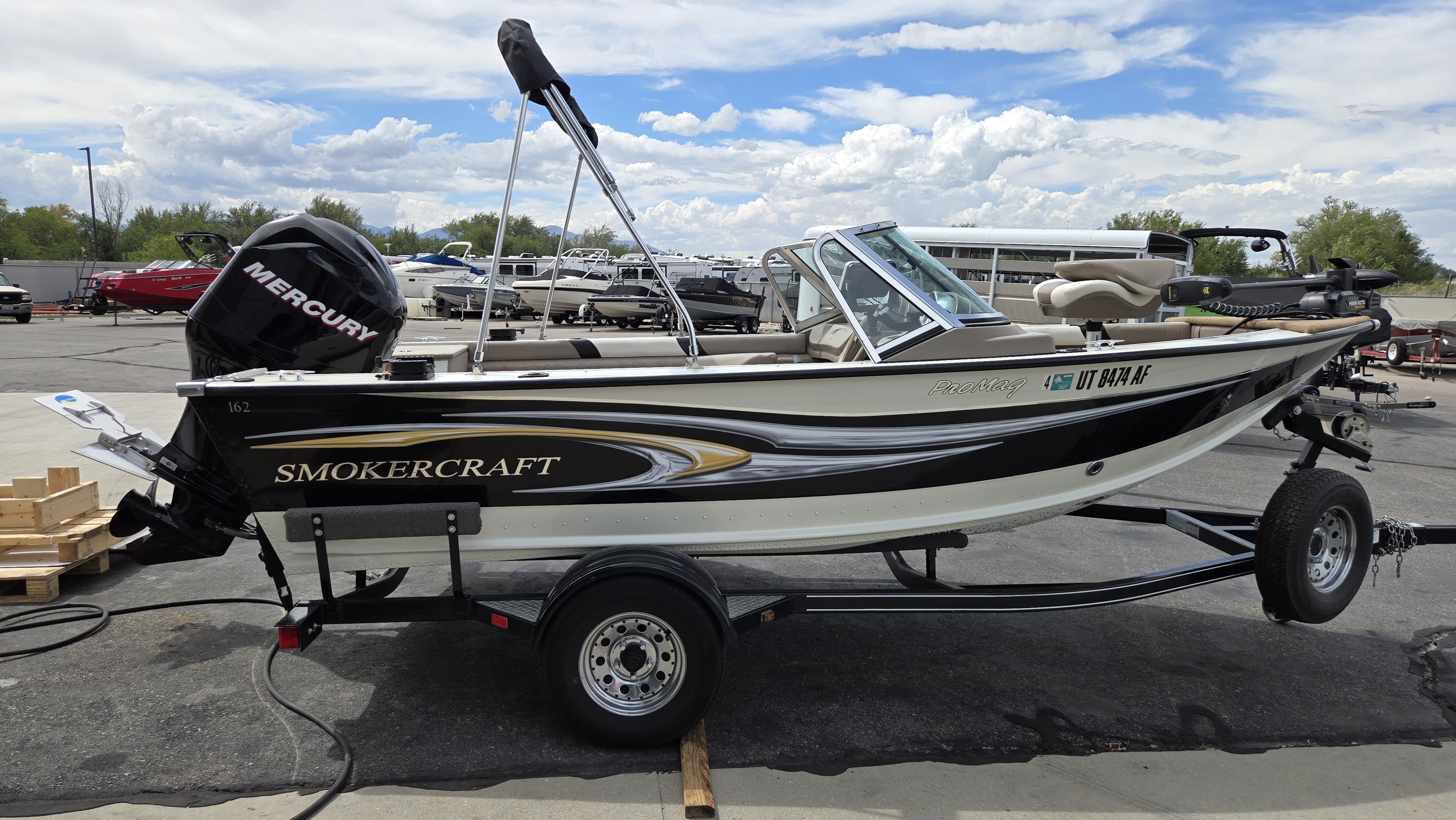 Used 2010 Smokercraft  162 Pro Mag