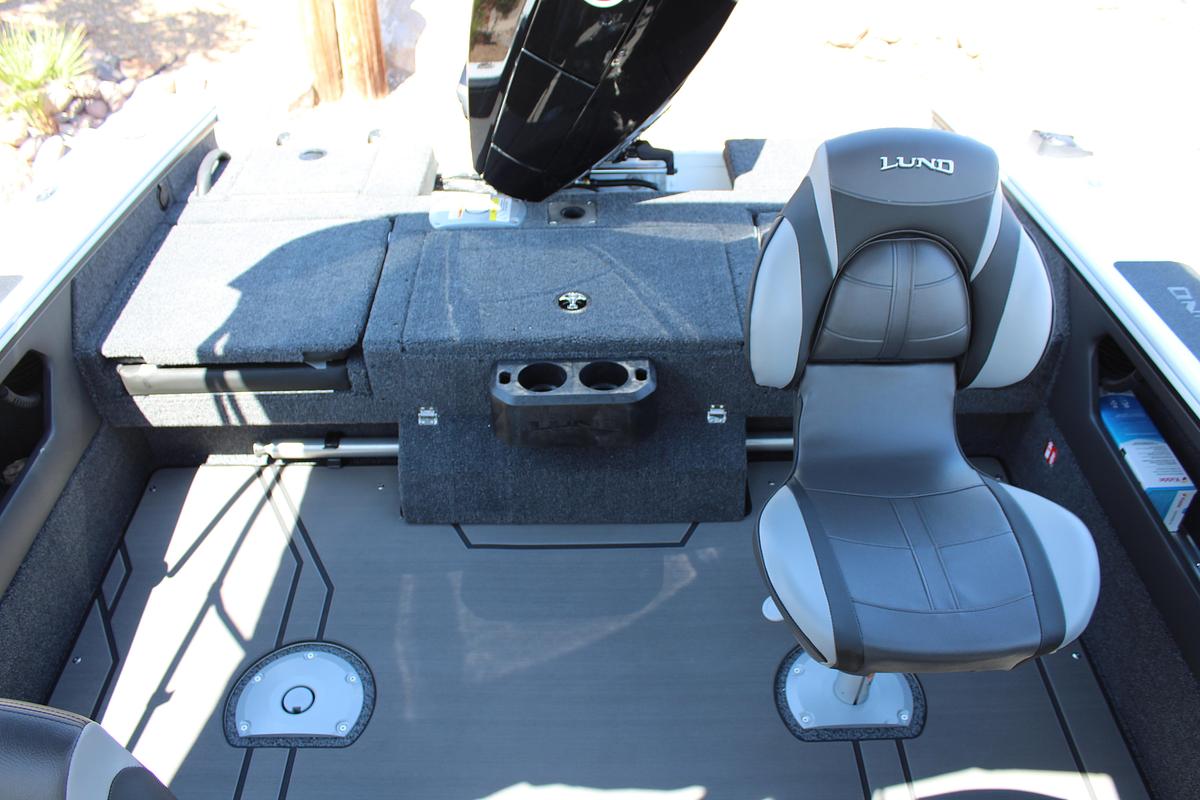 Used 2026 Lund 1875 Crossover XS Sport