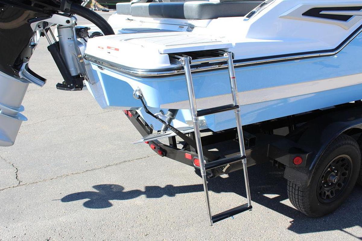 2025 Monterey Elite 27