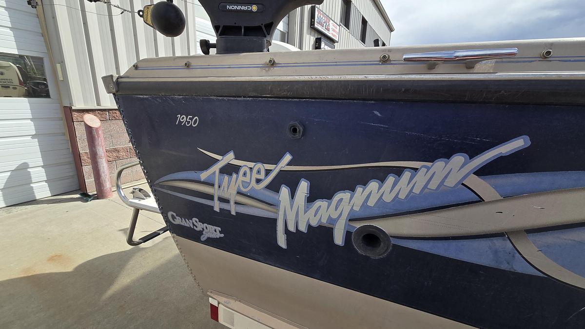 Used 1999 Lund 1950 Tyee Magnum Grand Sport