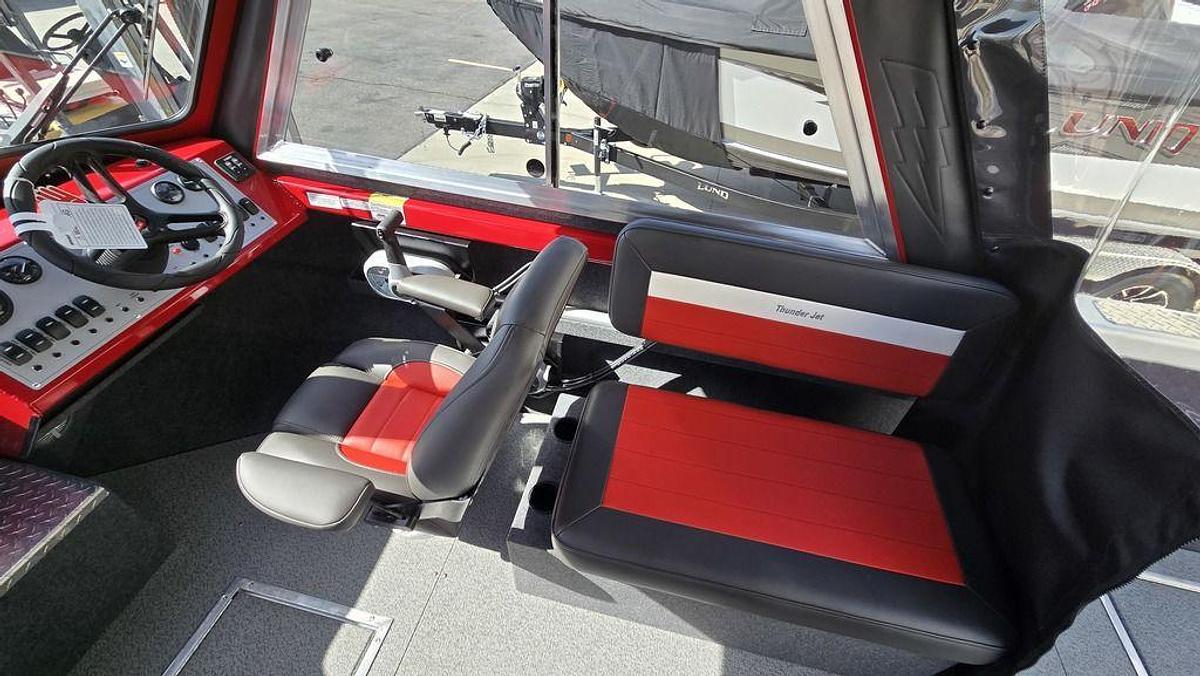 2025 Thunder Jet 210 Luxor Limited
