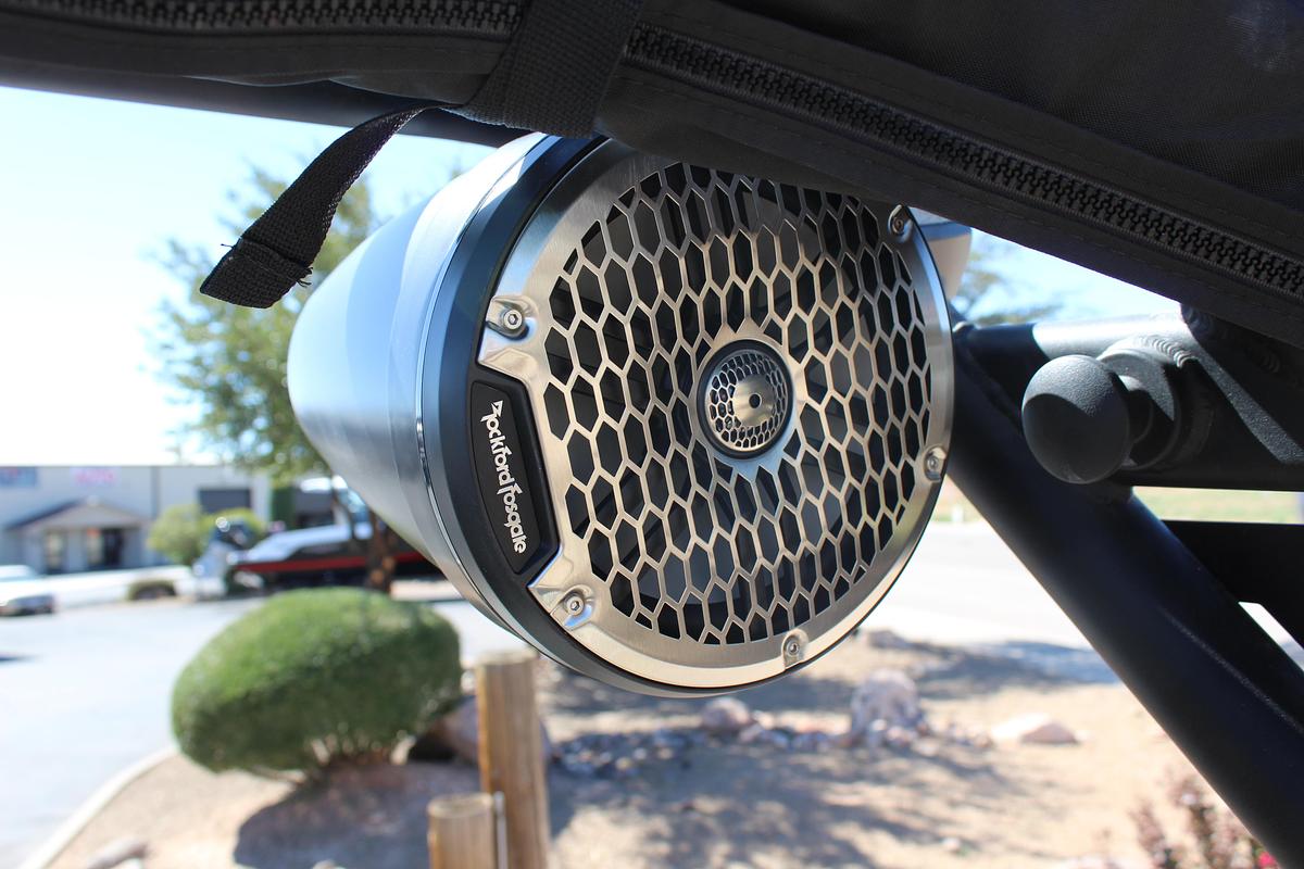 Heyday Wake Boats H22