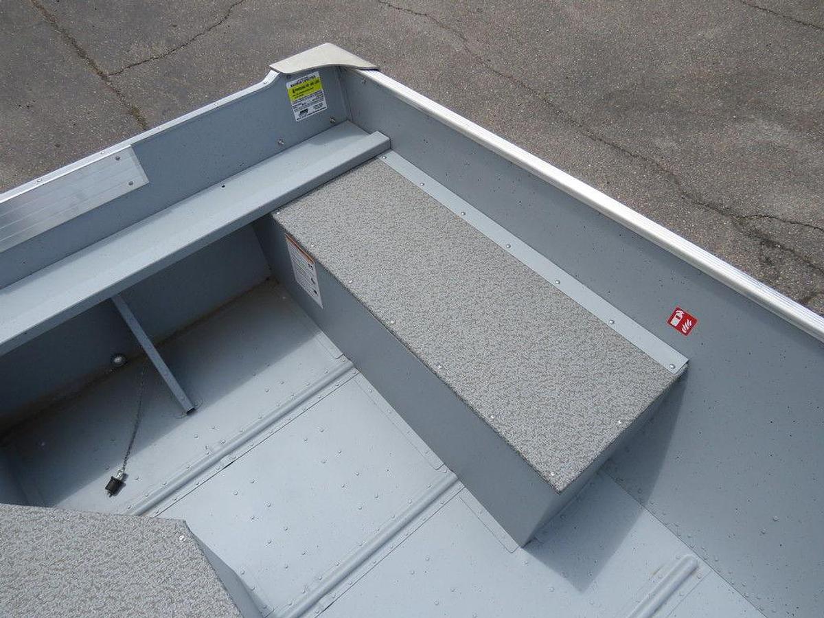 2025 Lund WC-14 Tiller