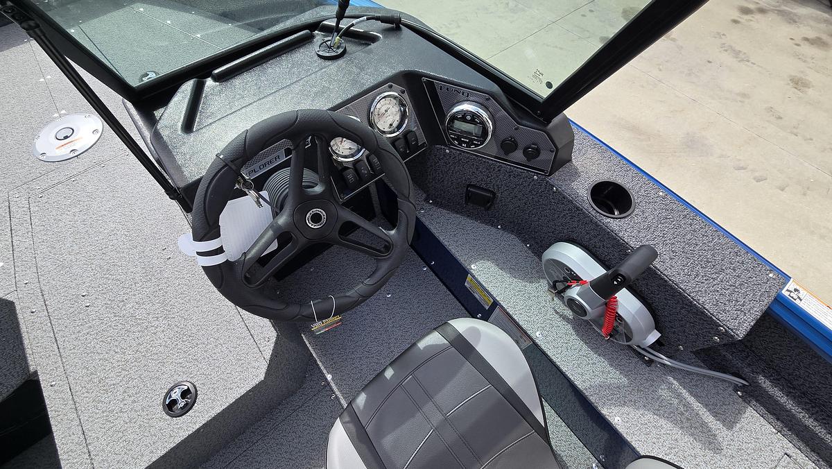 2026 Lund 1800 Explorer Sport