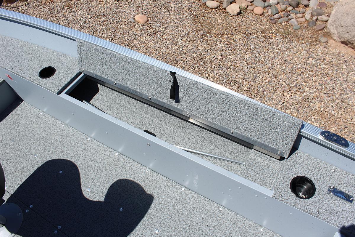 2026 Lund 1400 Fury Tiller