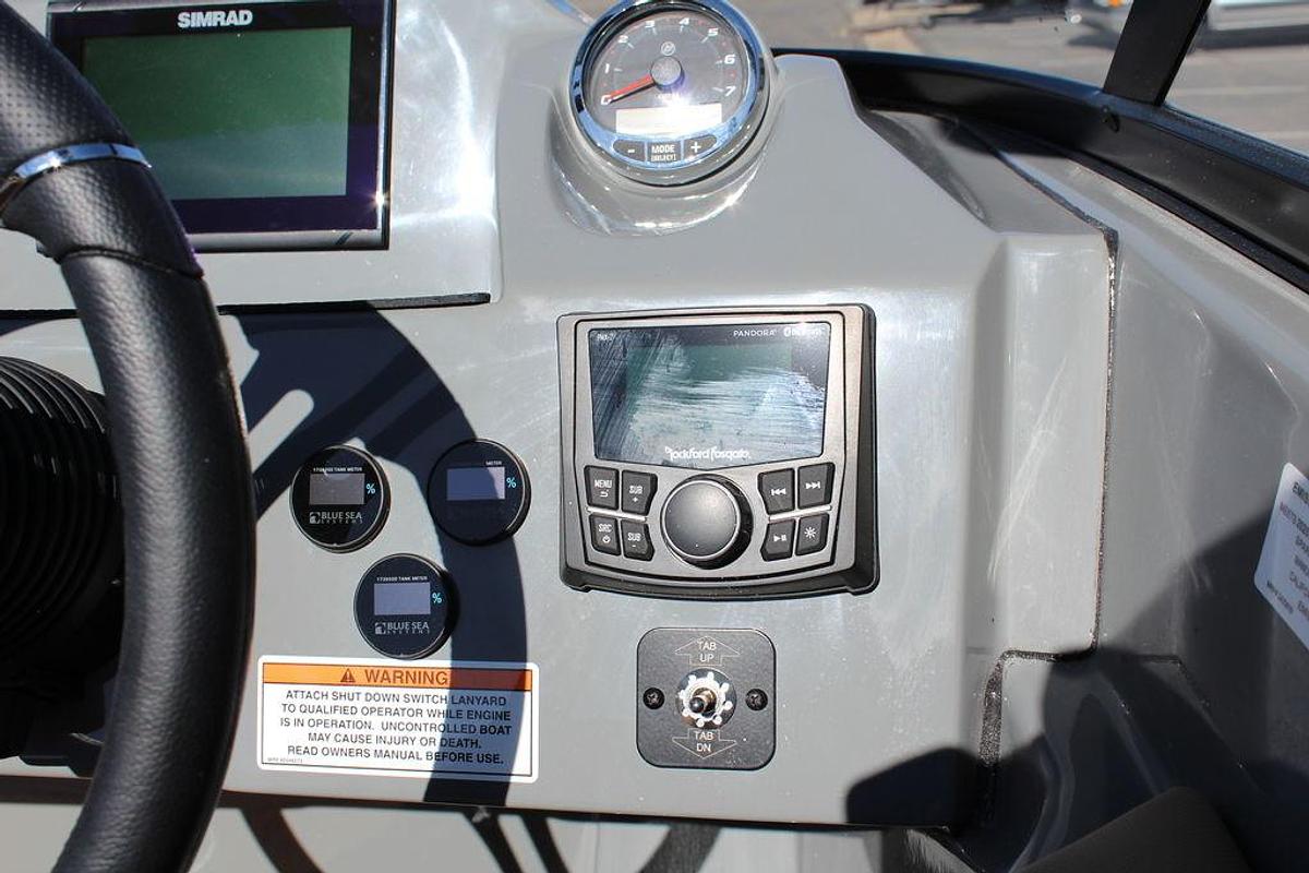 2025 Heyday Wake Boats WTSURF