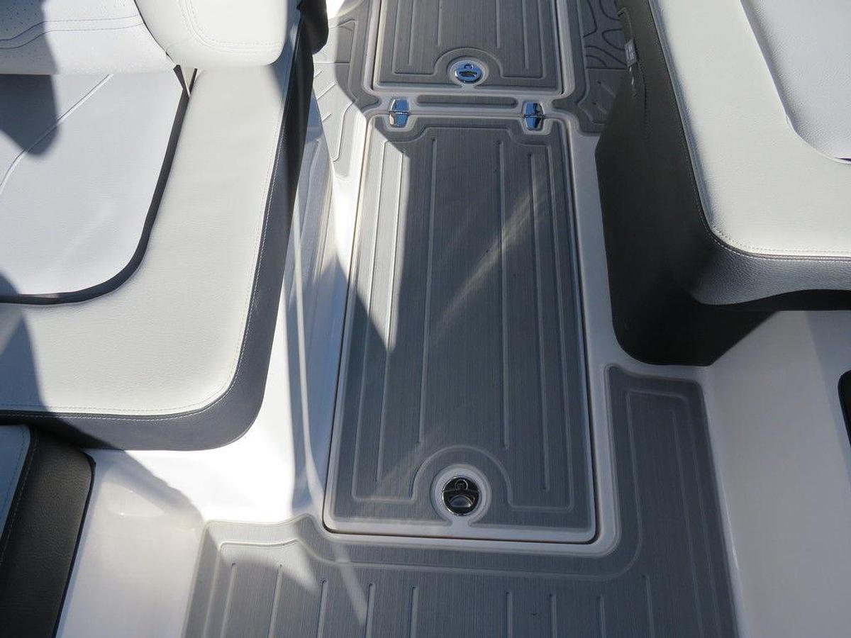 2025 Regal LS6 SURF ULTIMATE