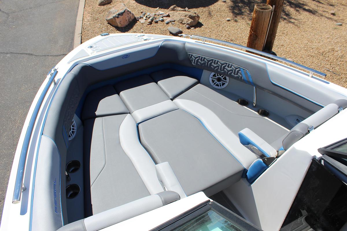 2026 Regal LS6 SURF ULTIMATE