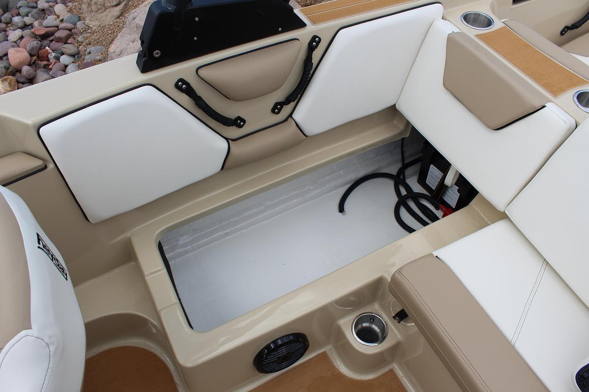 2026 Heyday Wake Boats WTSURF