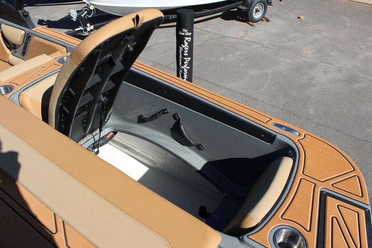 2025 Heyday Wake Boats WTSURF