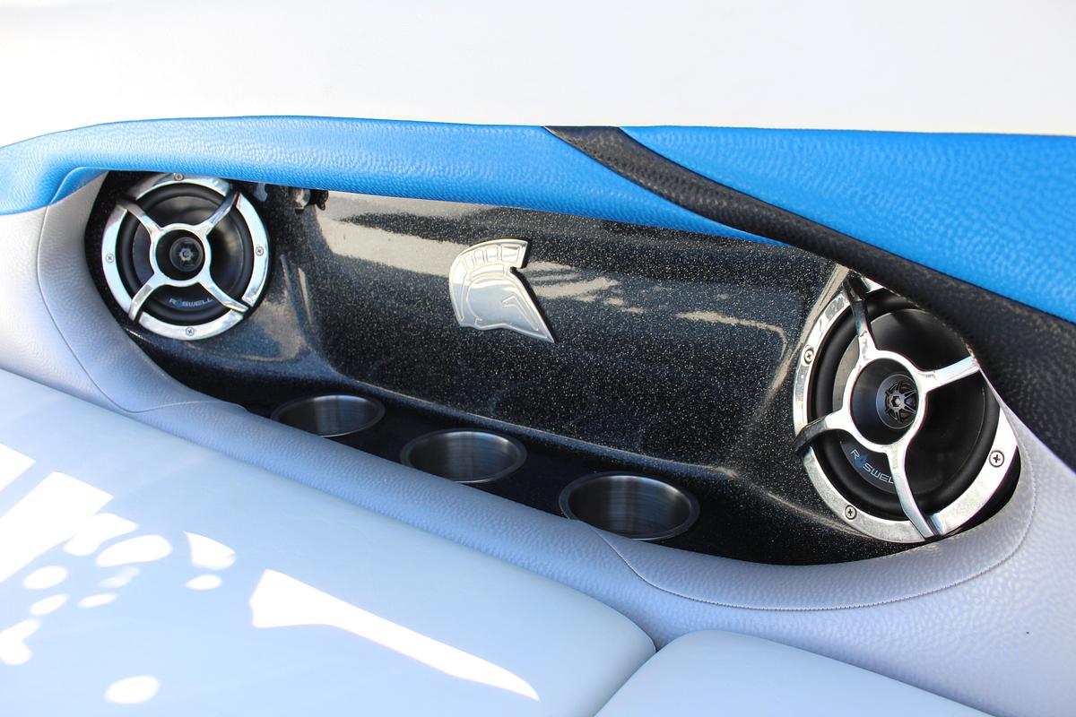 Used 2015 Centurion  FS44