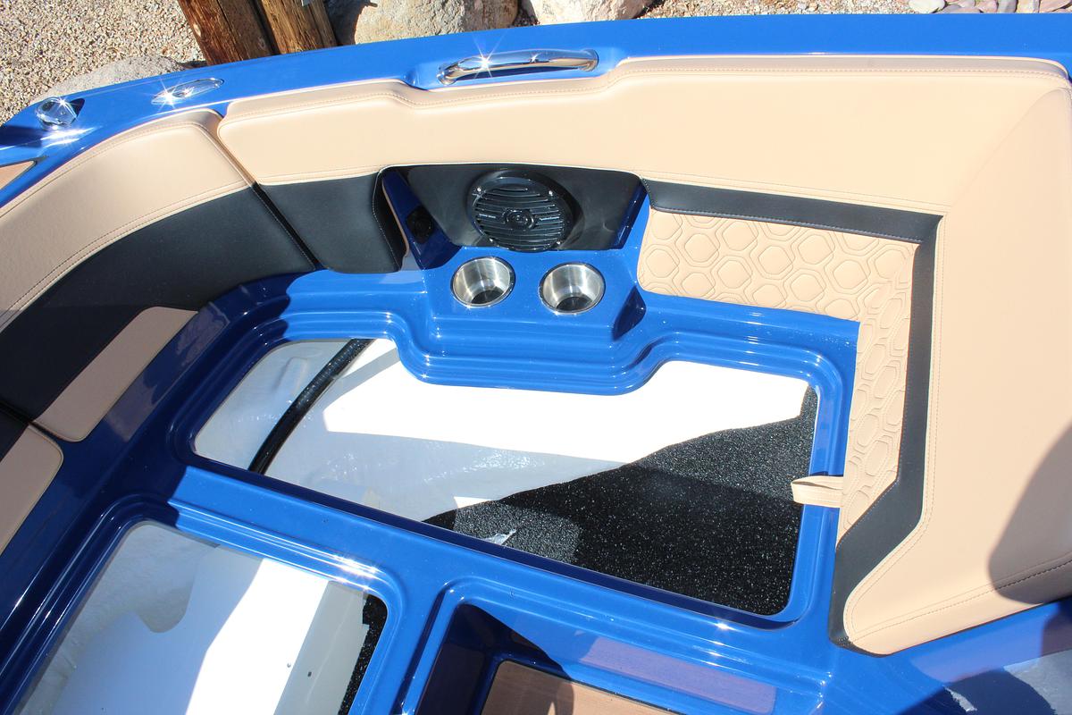 2026 Heyday Wake Boats H22