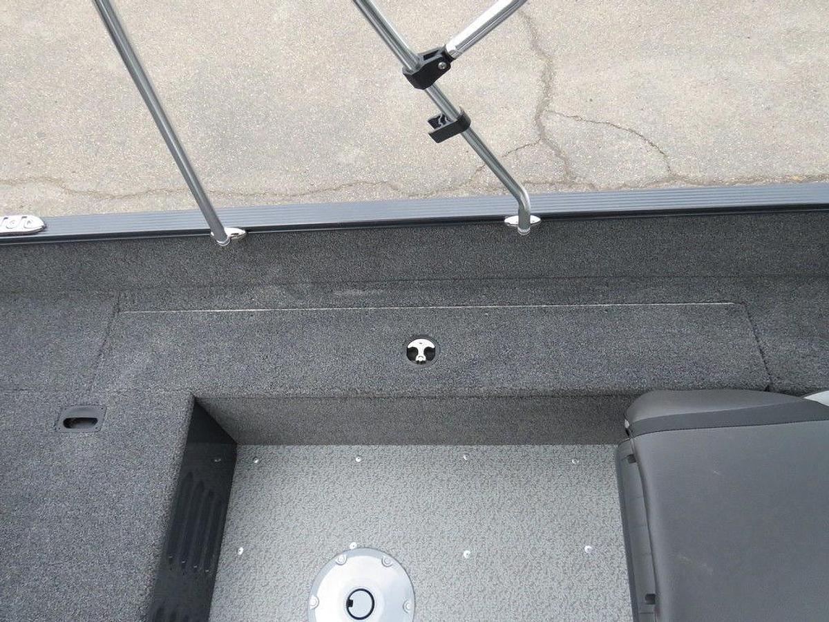 2025 Lund 1650 Angler Sport