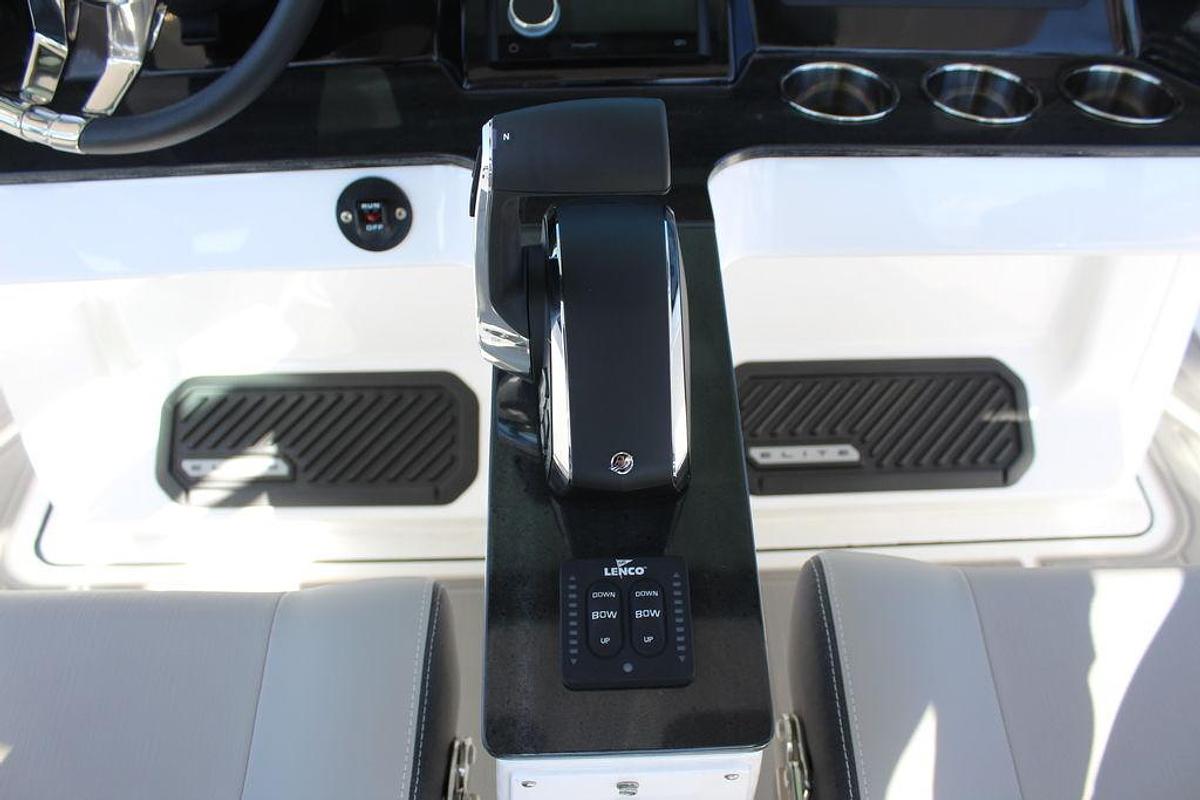 2025 Monterey Elite 27