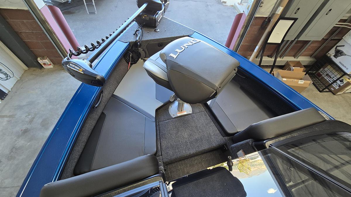 2026 Lund 1875 Crossover XS Sport