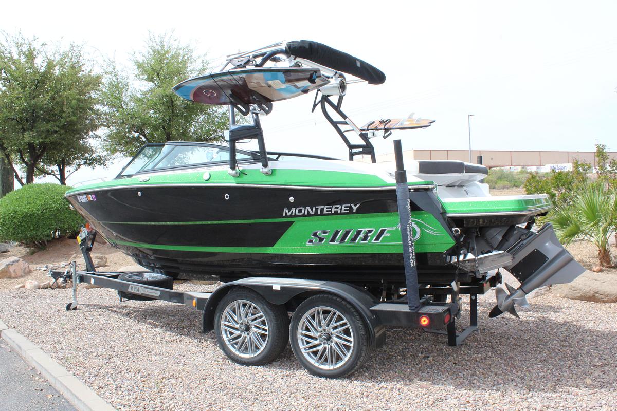 Used 2018 Monterey 218SS Surf