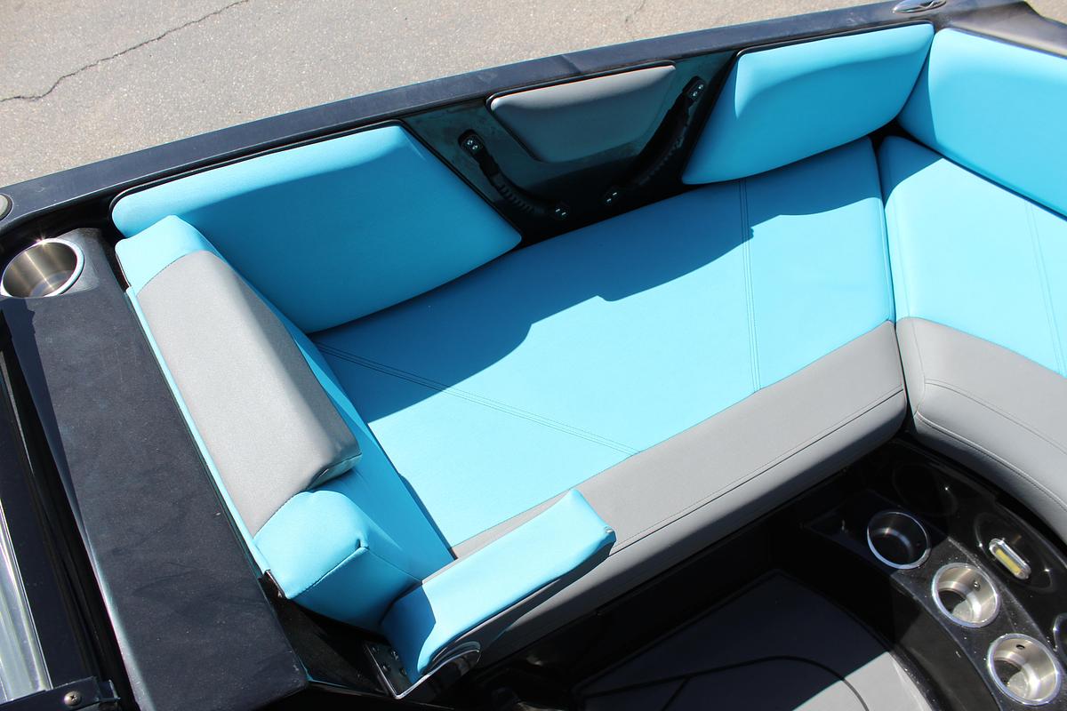 Used 2020 Heyday Wake Boats WTSURF