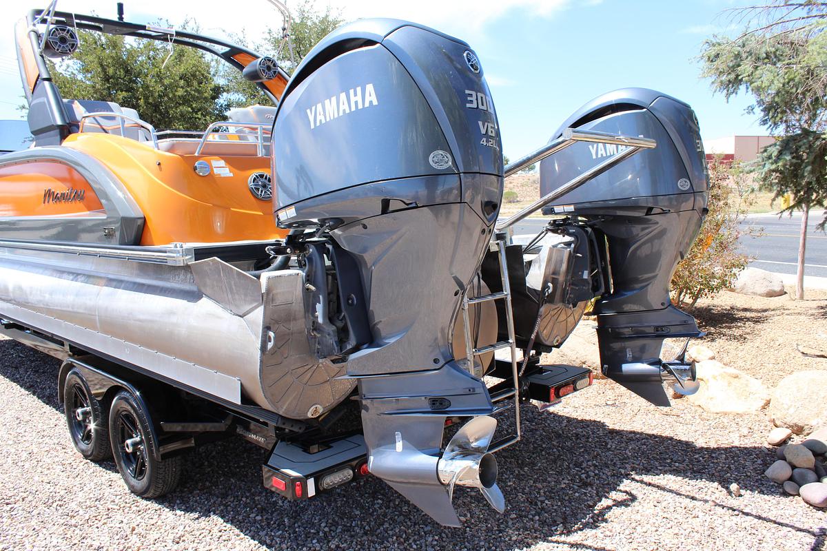 Used 2022 Manitou 250 XT