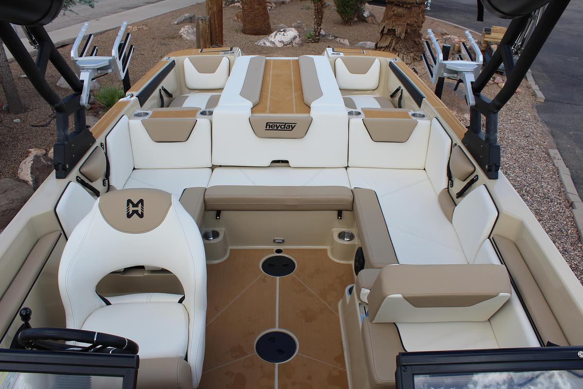 2026 Heyday Wake Boats WTSURF