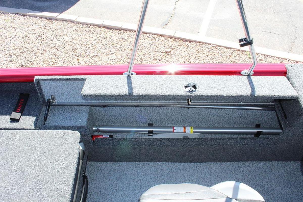 2025 Lund 1875 Impact XS Sport