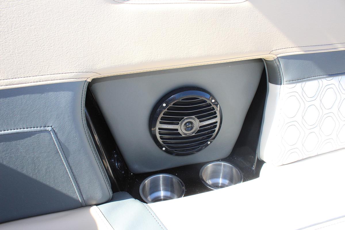 2026 Heyday Wake Boats H22